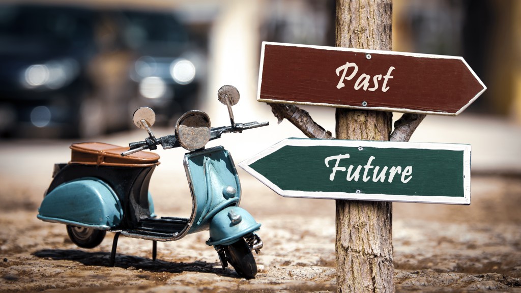 Should you tell your new partner about your past&nbsp;relationships?
